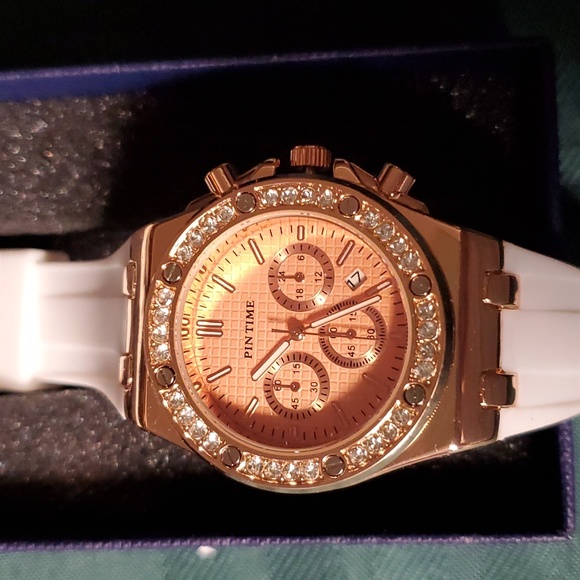 Watch - Picture 2 of 2